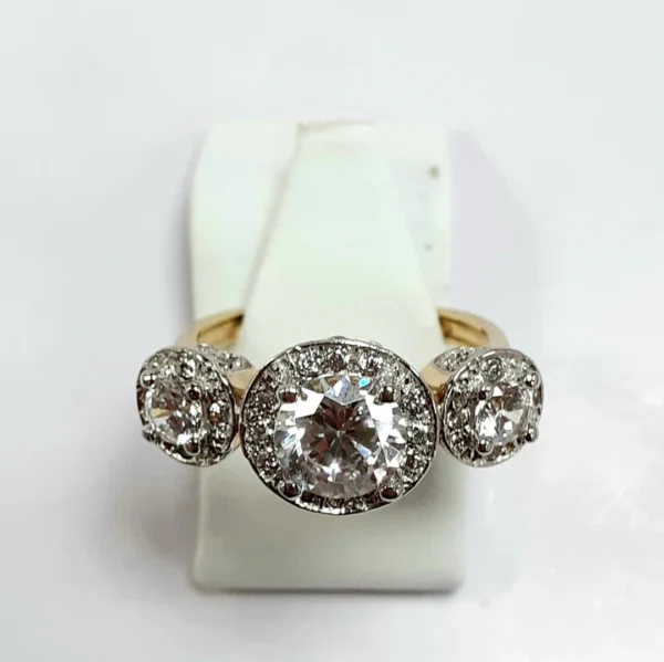 9ct Yellow Gold Hallmarked Ladies Cubic Zirconia Ring - Product Code - VX434