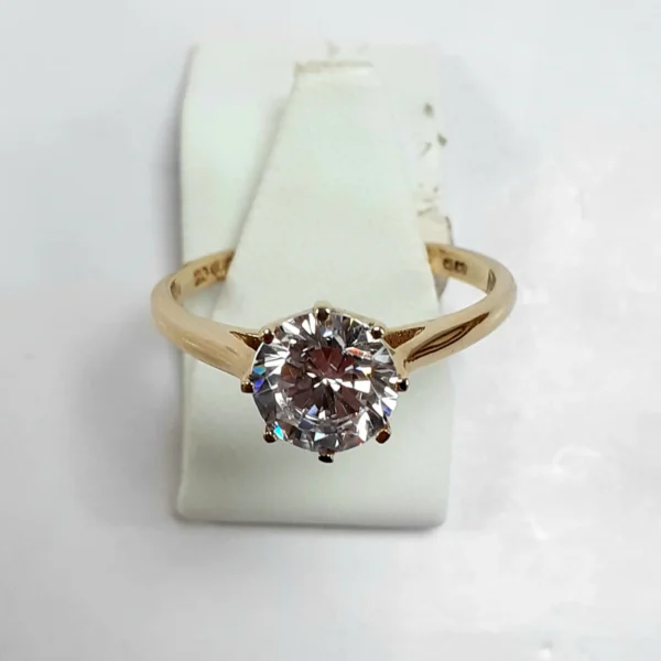 9ct Yellow Gold Hallmarked Ladies Cubic Zirconia Ring - Product Code - VX440